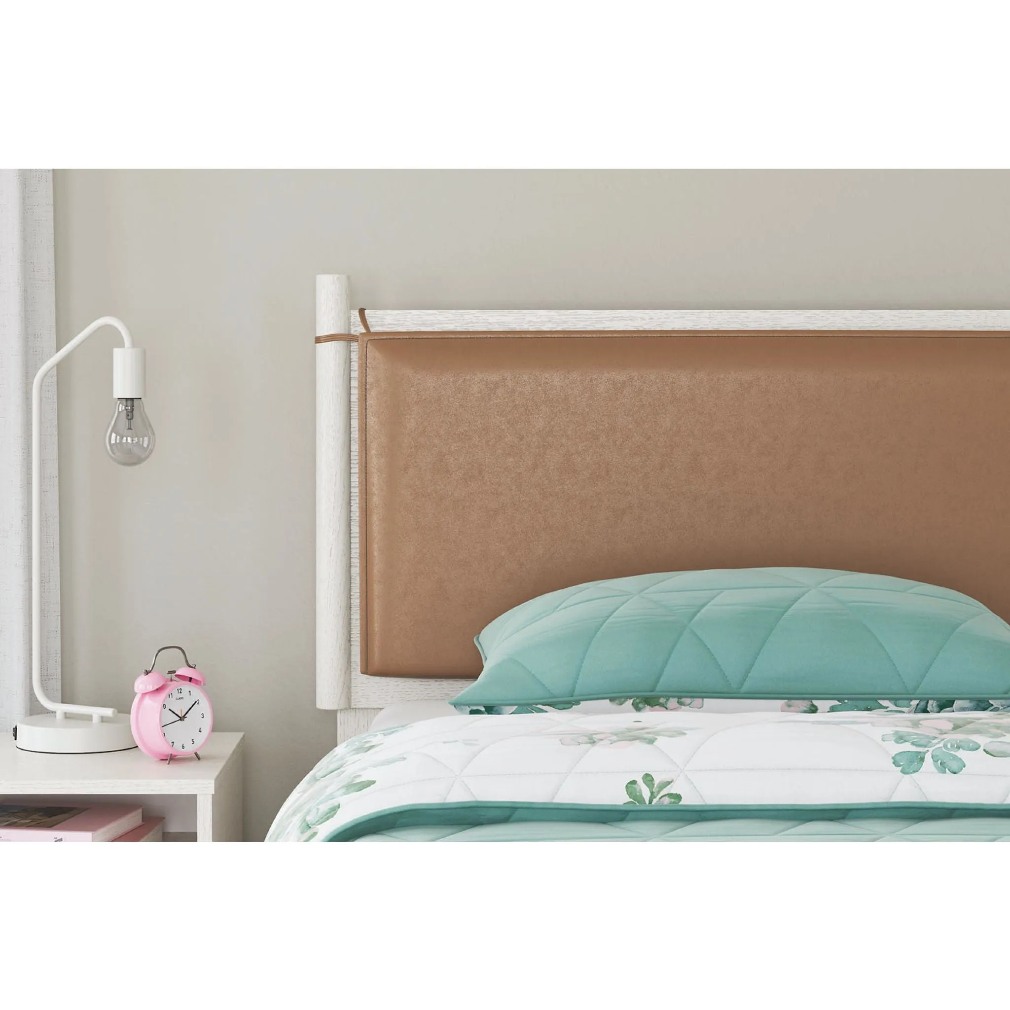 Aprilyn Twin Panel Headboard - White