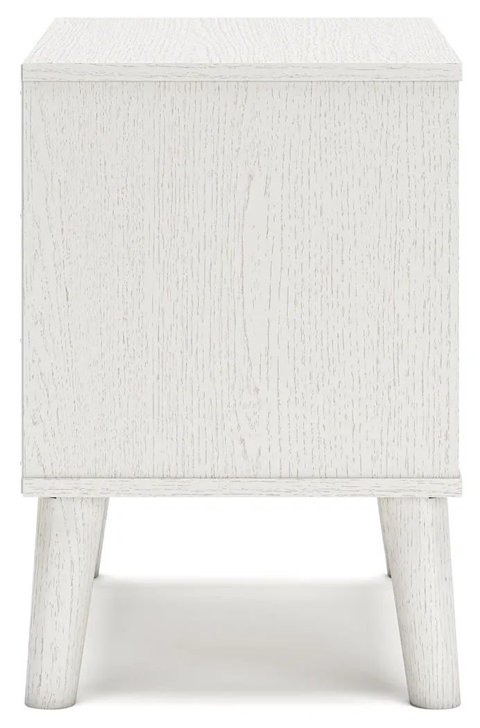 Aprilyn Twin Panel Headboard with Dresser, Chest and Nightstand in White