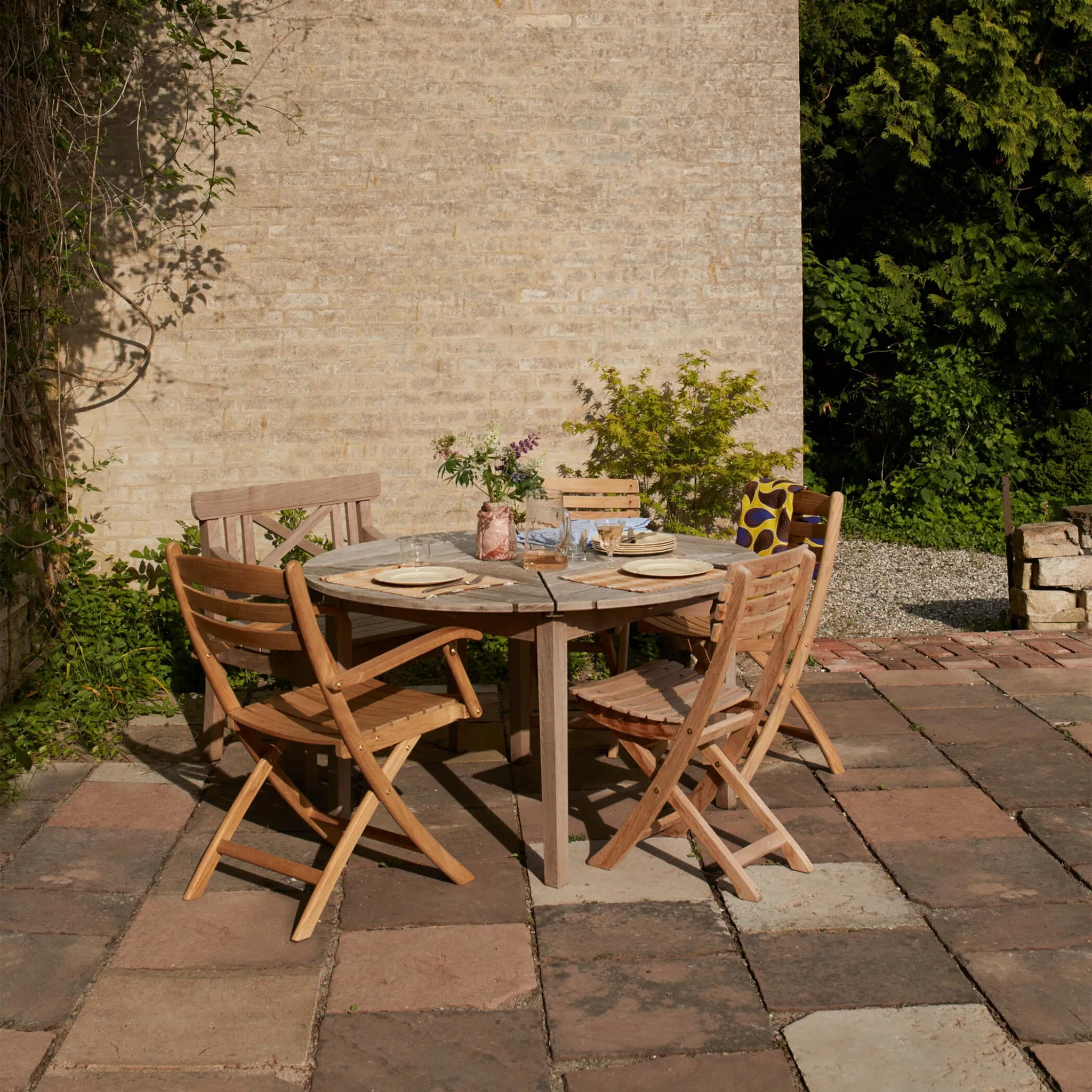 Drachmann Table Round by Skagerak