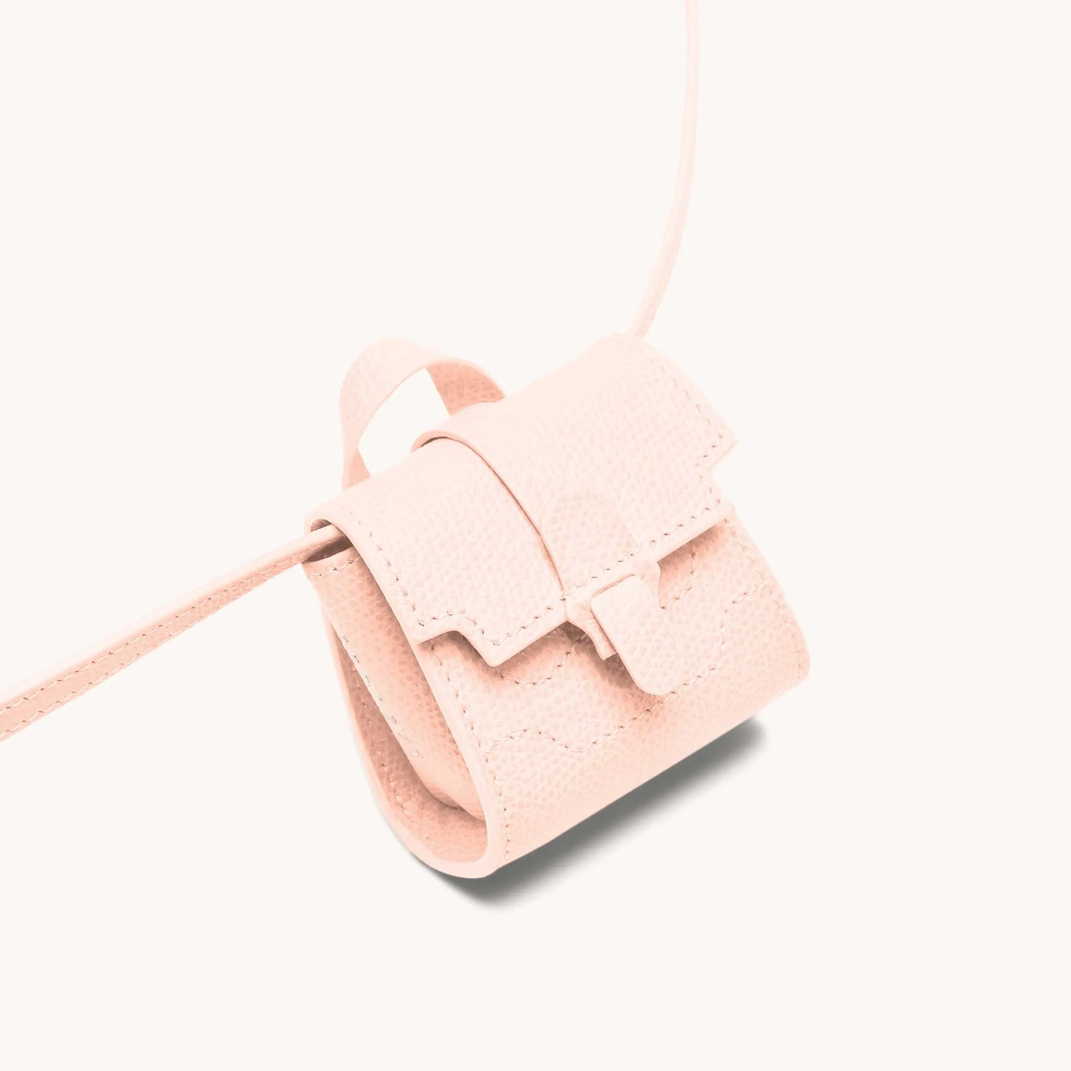 Milli Maestra | Pebbled