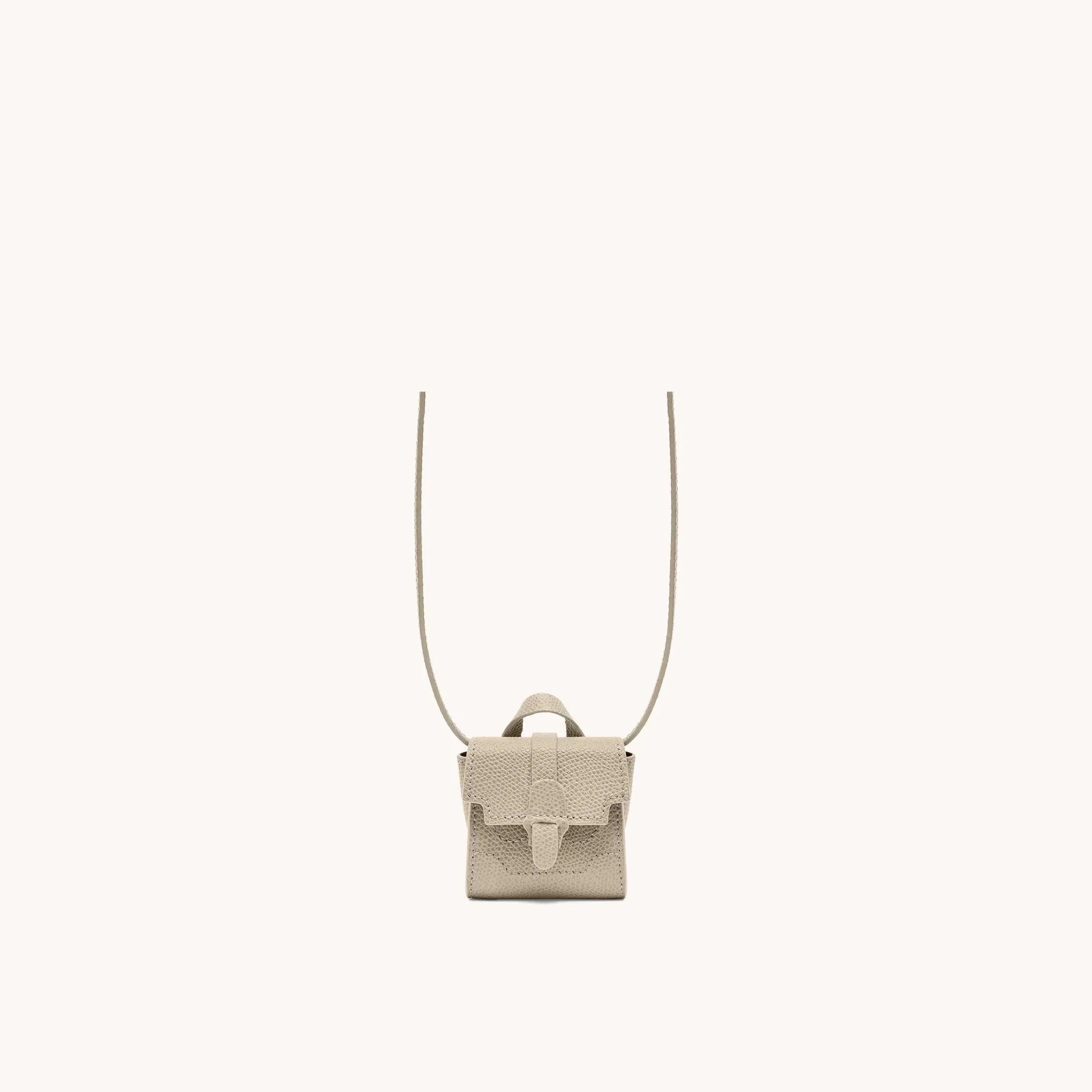 Milli Maestra | Pebbled