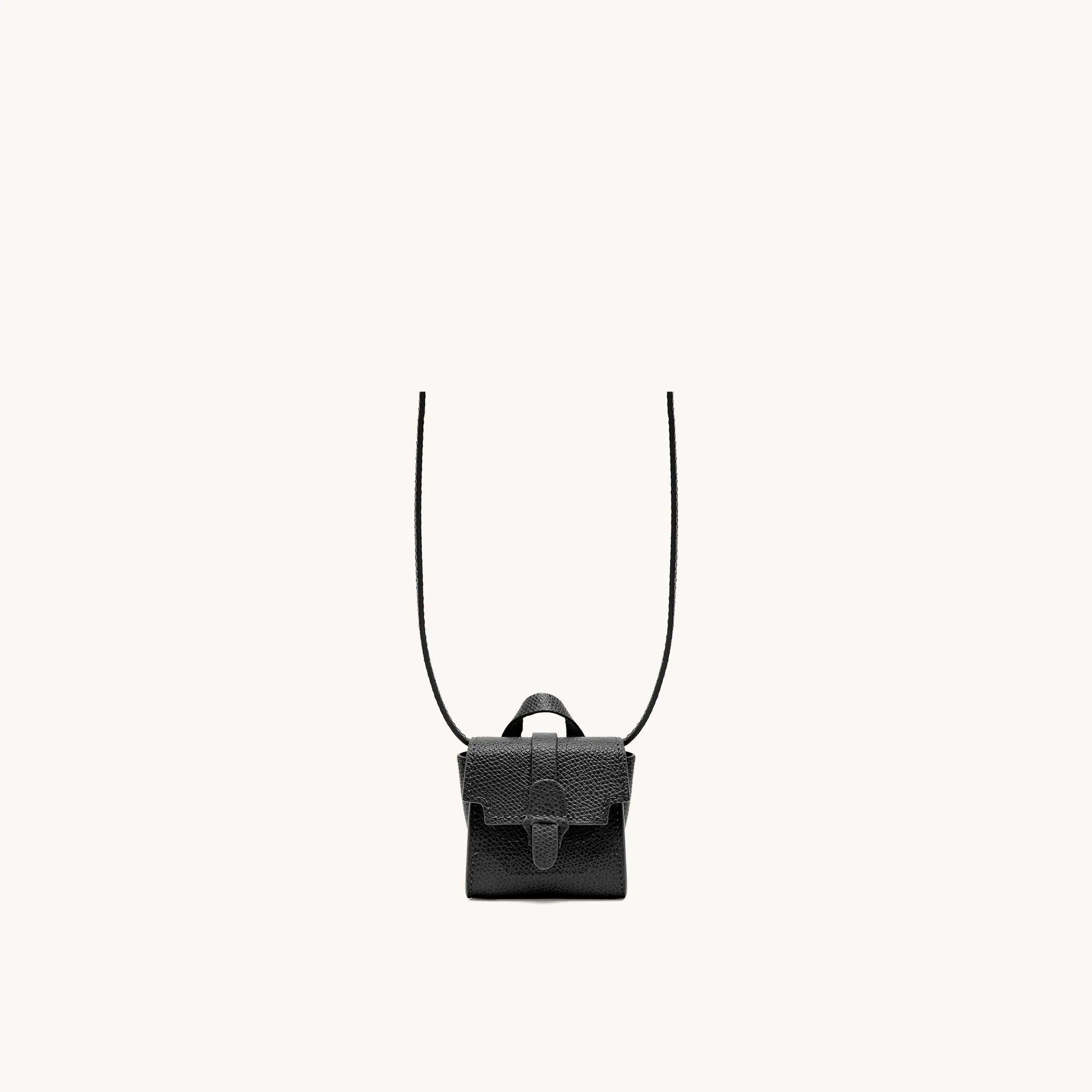 Milli Maestra | Pebbled