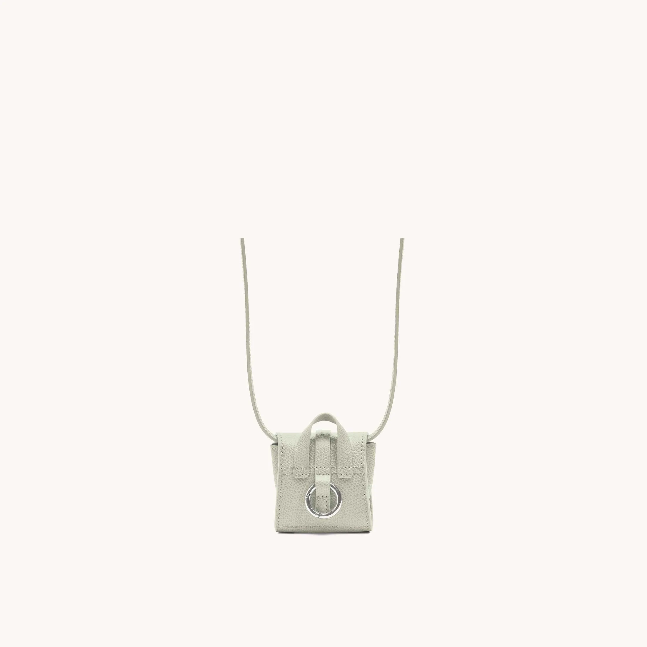 Milli Maestra | Pebbled