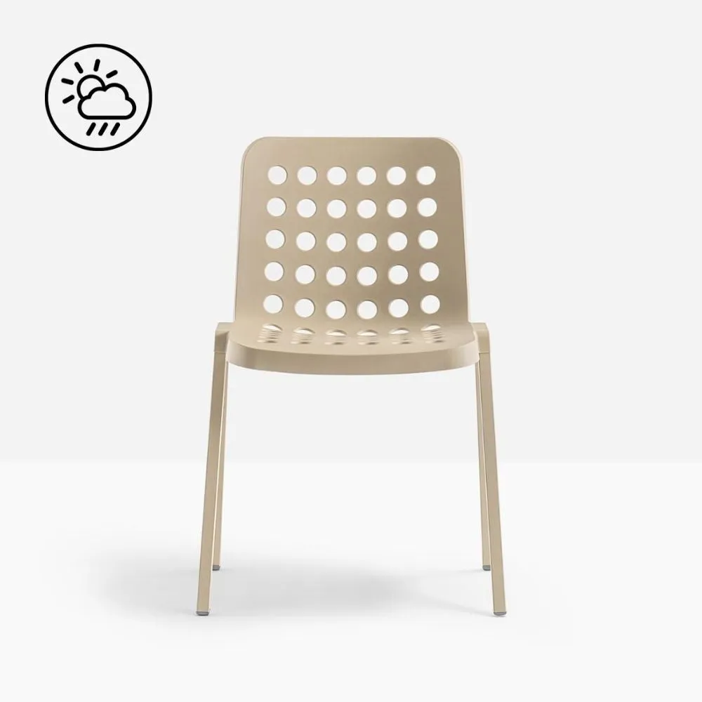 Pedrali Koi-Booki 370 stackable outdoor chair