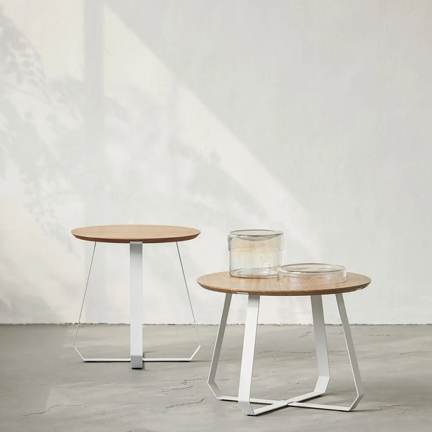 puik | shunan table high | white   natural - LC
