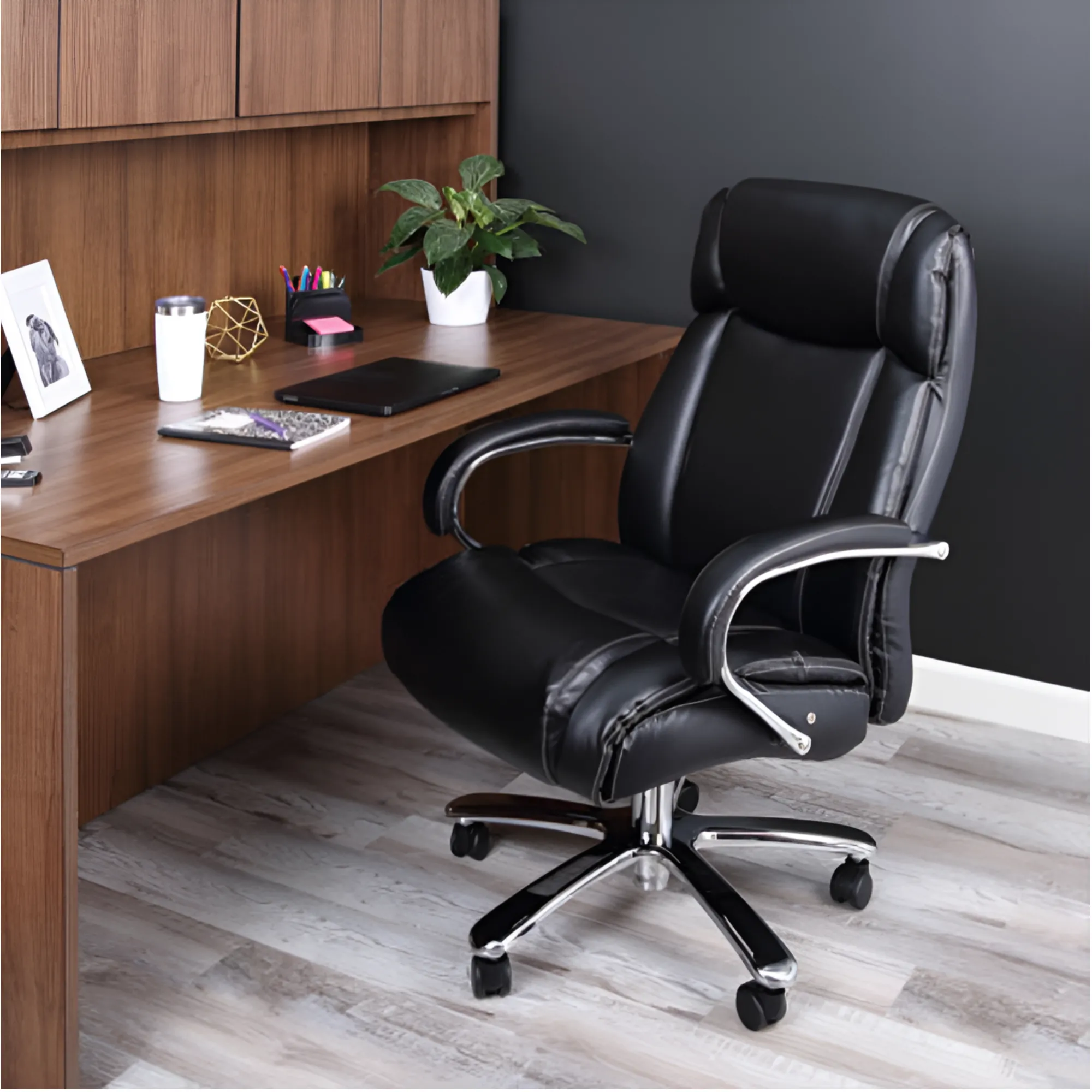 Texas Bonded Leather Tall Heavy Duty Executive Office Chair with Chrome Base
