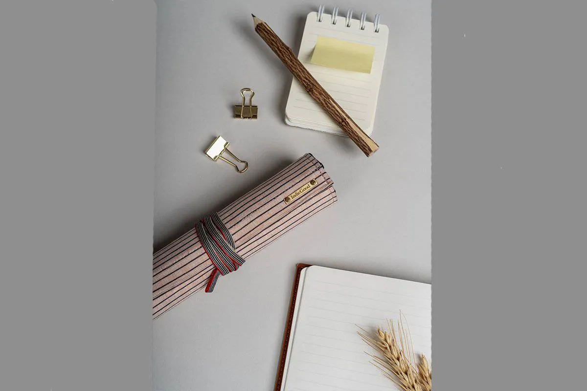 The Stationery Organiser - Rollover for Stationery and Essentials