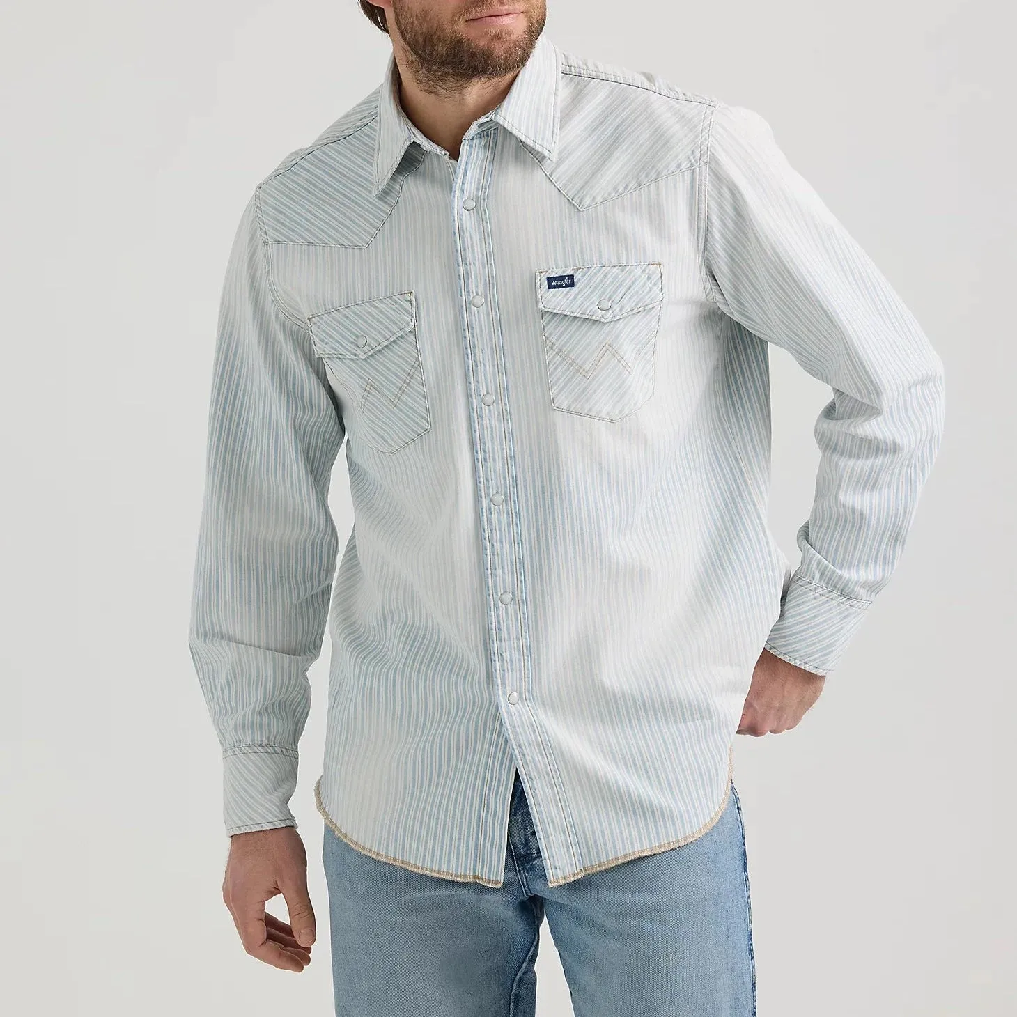 Wrangler Men's L/S Vintage Inspired Railroad Stripe Western Snap Work Shirt